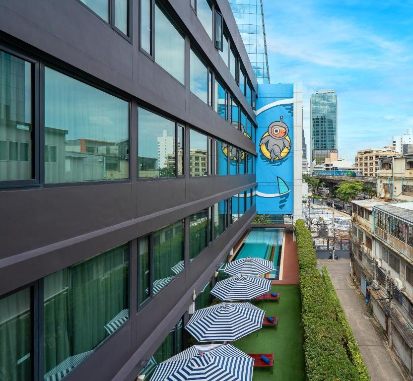 VIC 3 Bangkok Hotel - Resim 1