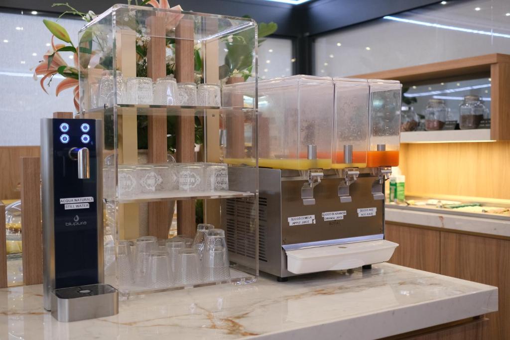 Kuchyň nebo kuchyňský kout v ubytování Hotel Bolzano