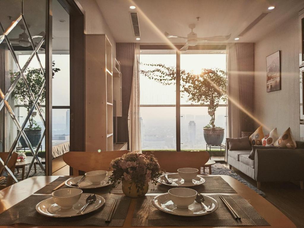 LUXURY APARTMENT VINHOMES SKYLAKE 5min to KEANGNAM - Appartement De Luxe