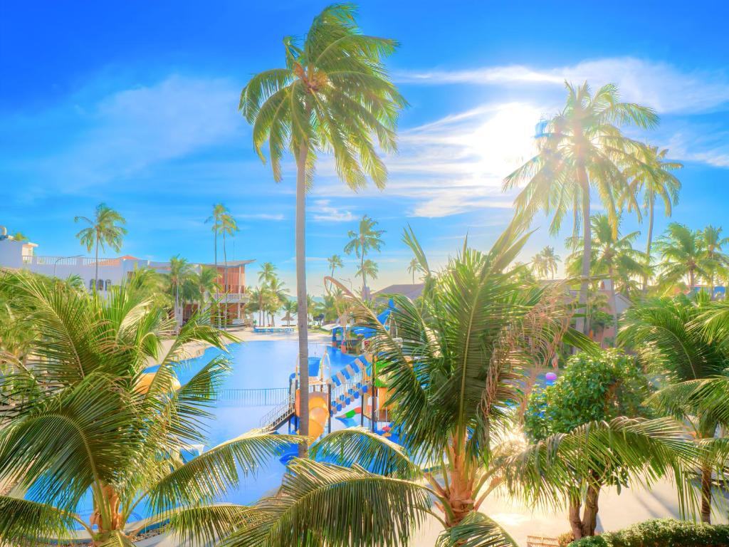 Phòng Premium Nhìn Ra Hồ Bơi