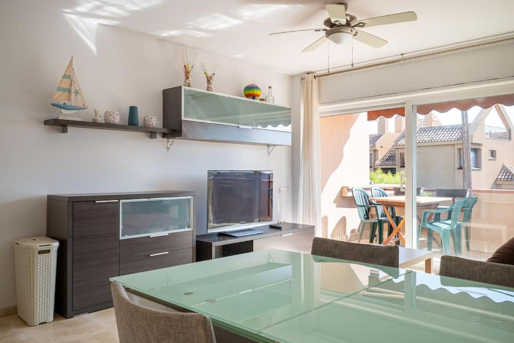 Kuchyň nebo kuchyňský kout v ubytování AT301 Apartamento a pocos metros de la playa de Altafulla