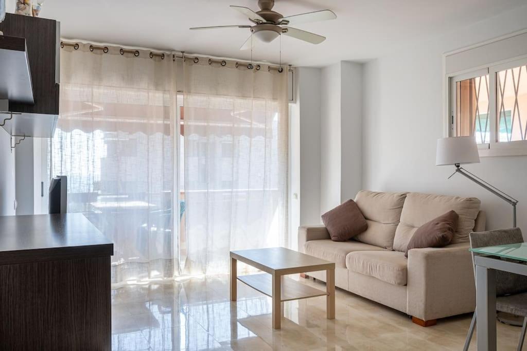 Posezení v ubytování AT301 Apartamento a pocos metros de la playa de Altafulla