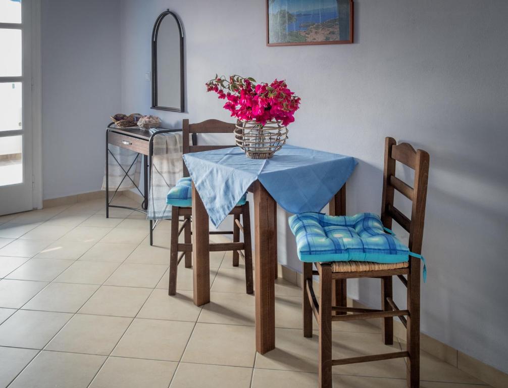 Fotografie z fotogalerie ubytování Markouli Studios v destinaci Donousa
