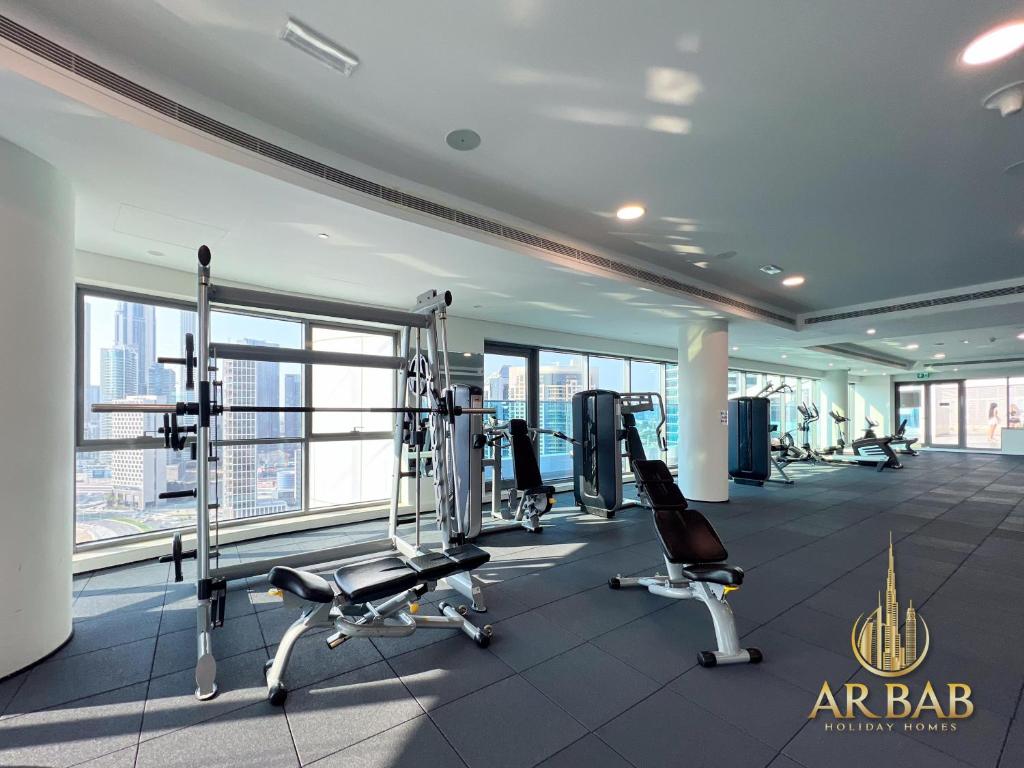 Fitness centrum a/nebo fitness zařízení v ubytování Arbab Homes Premium 1BR-Canal View-Near Dubai Mall