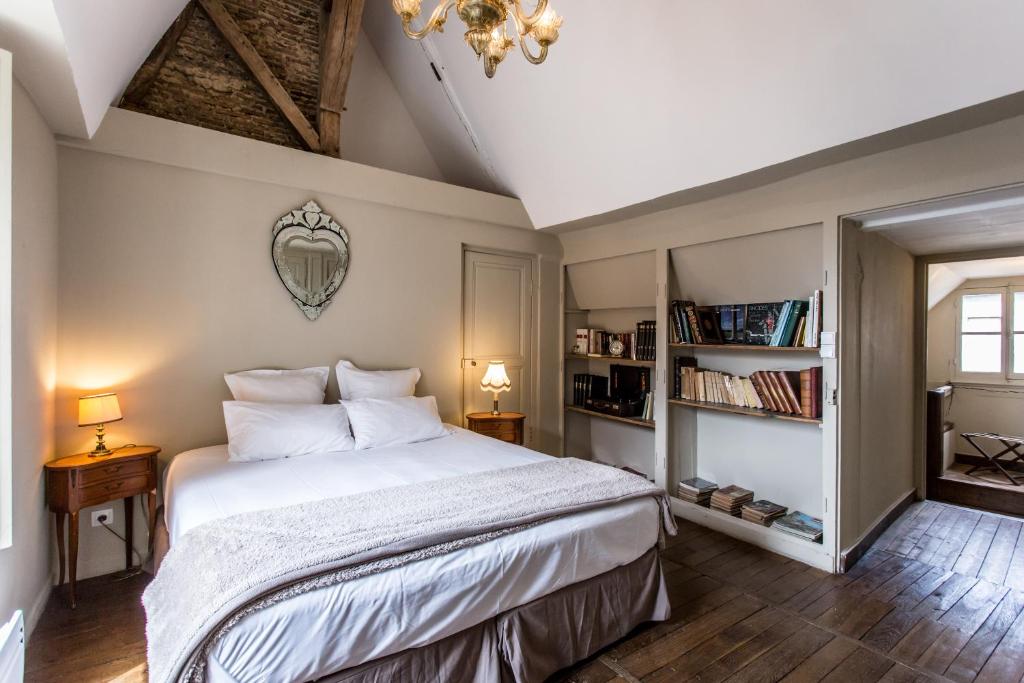 Hôtel de Panette - La Demeure Renaissance Cathédrale, stationnement cour privée - Duplexsuite
