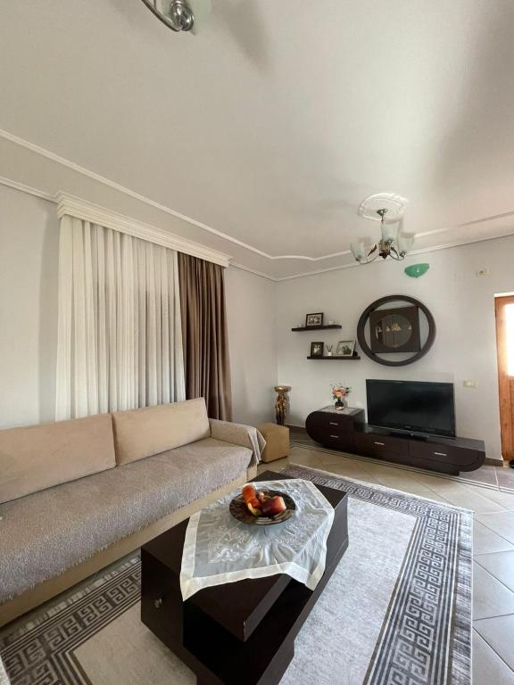 Villa Kapllani - Apartment Mit 1 Schlafzimmer