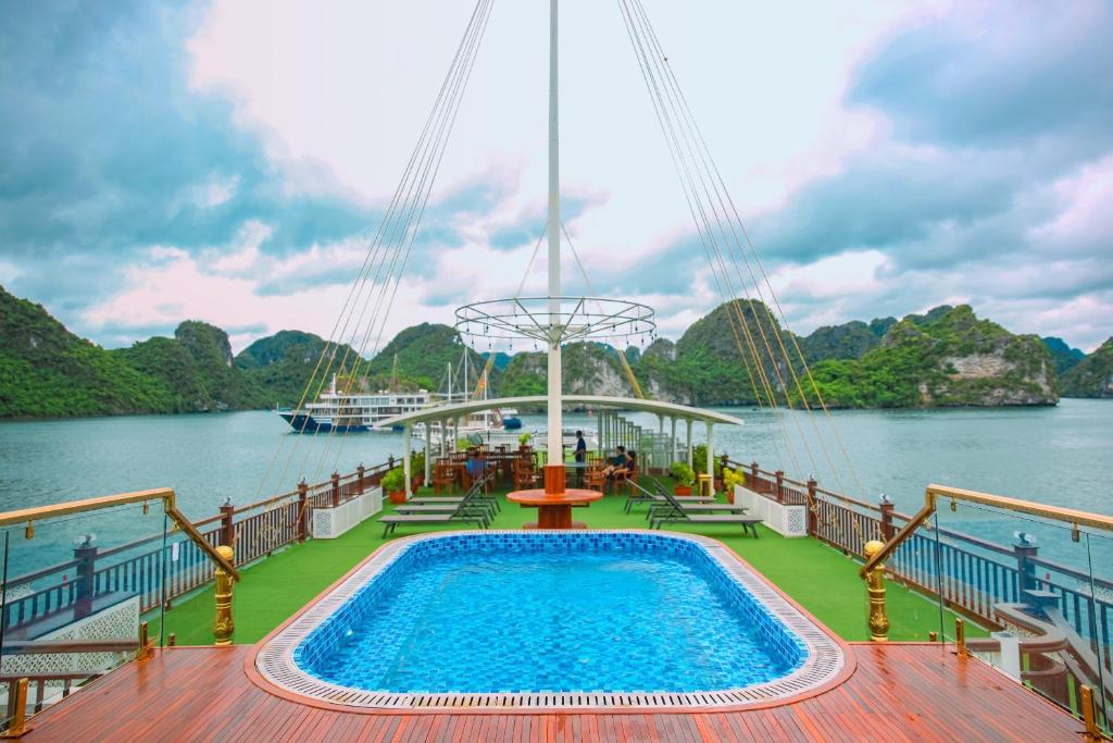 Le Journey Calypso & Verdure Lotus Cruises - 海の景色を望むトリプルルーム