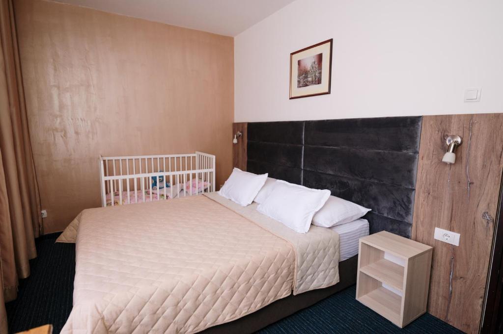 Hotel Slavija - Family Room