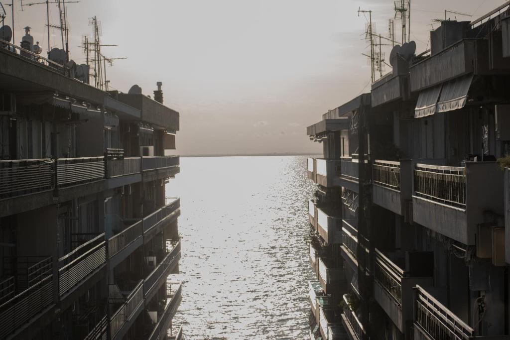 Heaven on the 7th - 6