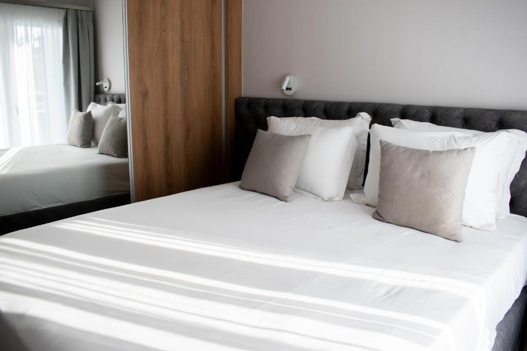 Heaven on the 7th - 19