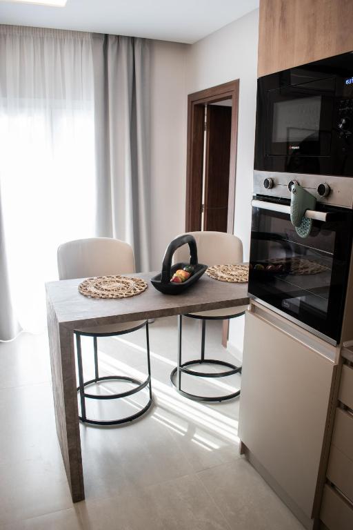 Heaven on the 7th - 14