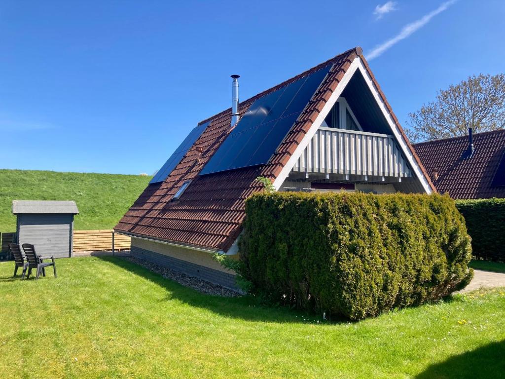 am Deich 6 pers House with a private terrace behind a dike by the Lauwersmeer - Bungalow