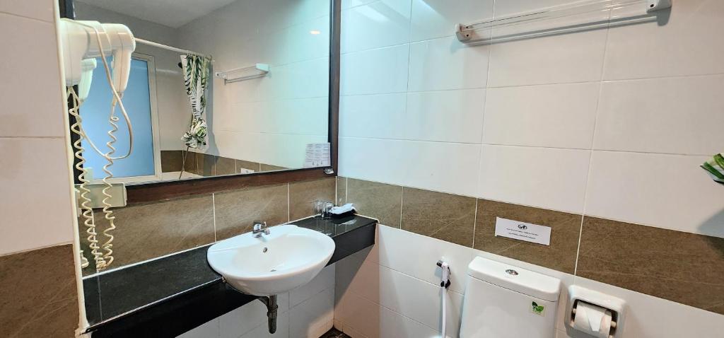 Diamond Crown Hotel - Resim 38