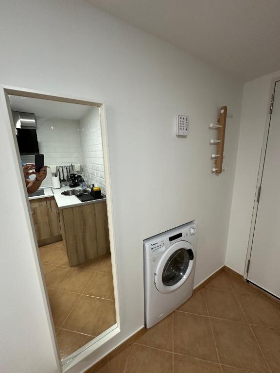 Kuchyňa alebo kuchynka v ubytovaní Apartamento Avenida Velazquez Bajo