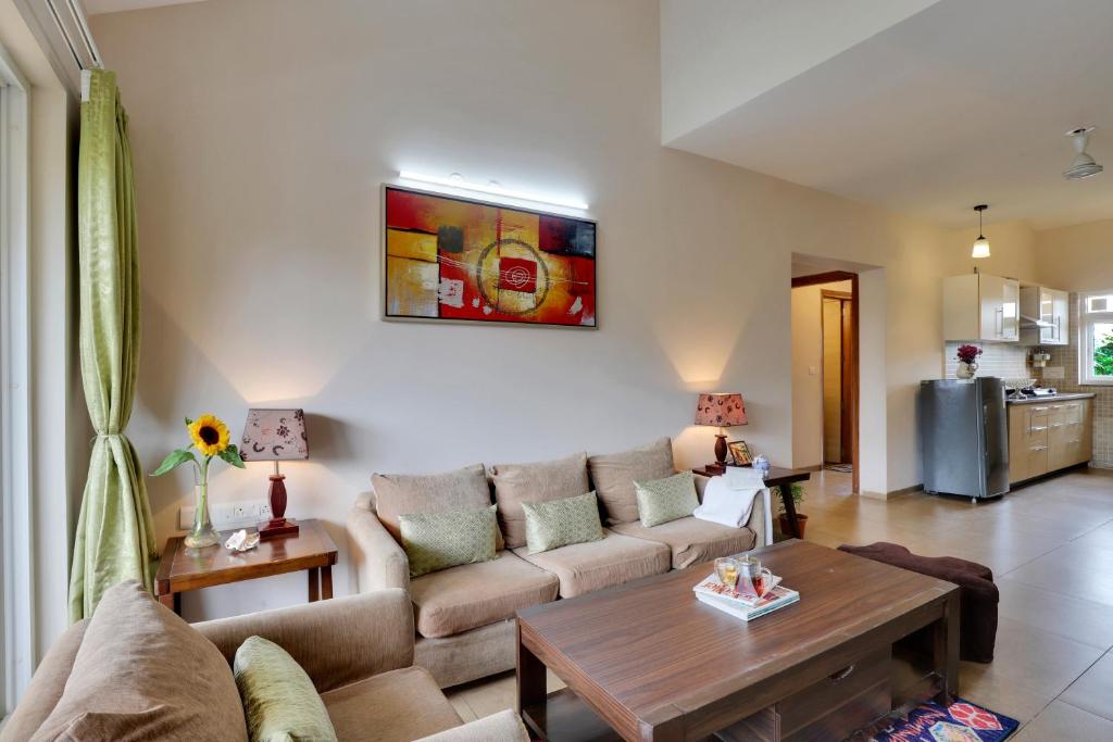Posezení v ubytování Veera Strand Park Serviced Apartments near Calangute