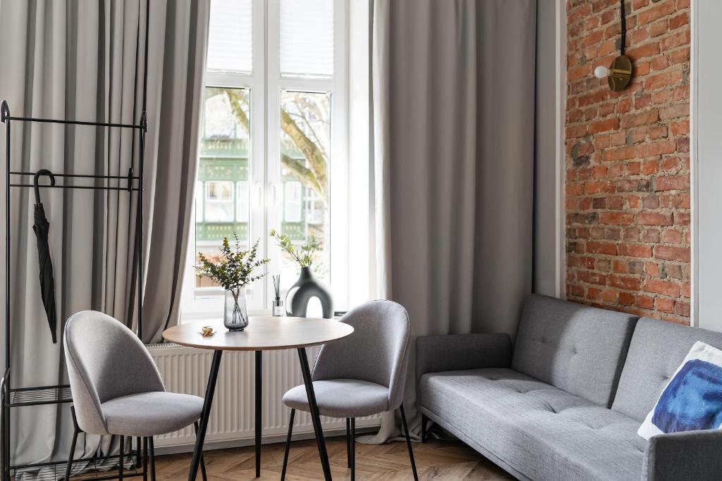 Apartments Factory - Apartmentsuite Mit Balkon - Haffnera 52/1 Straße