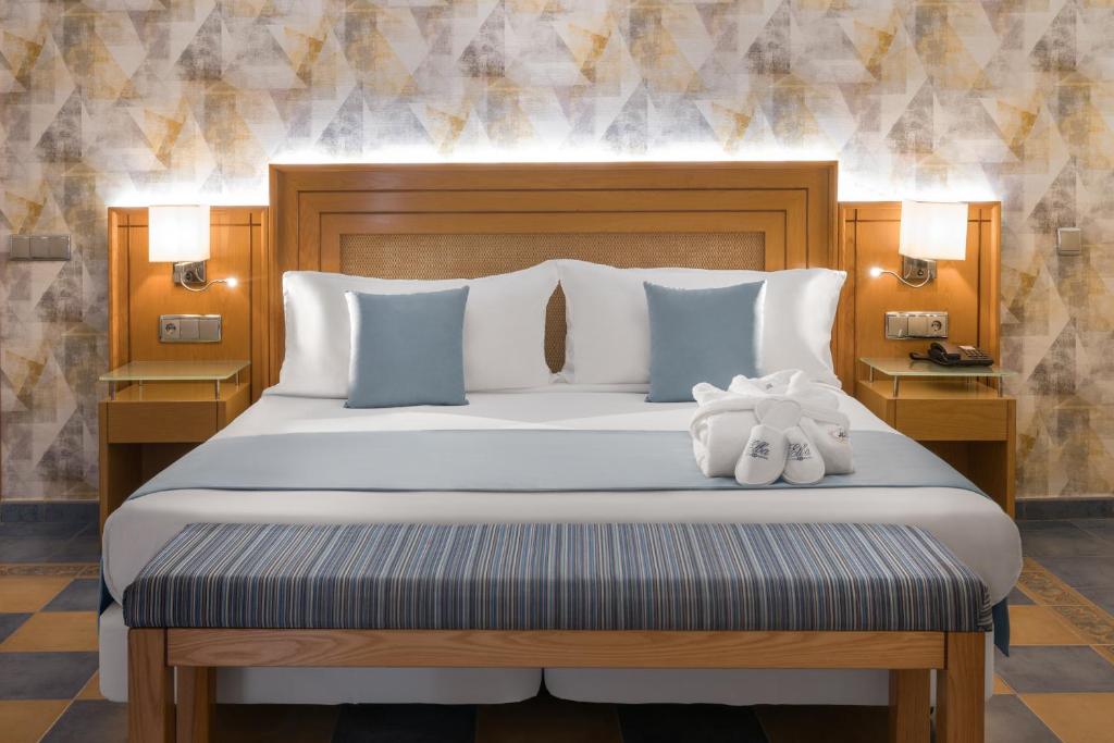 Elba Sara Beach & Golf Resort - Junior Suite With Sea View