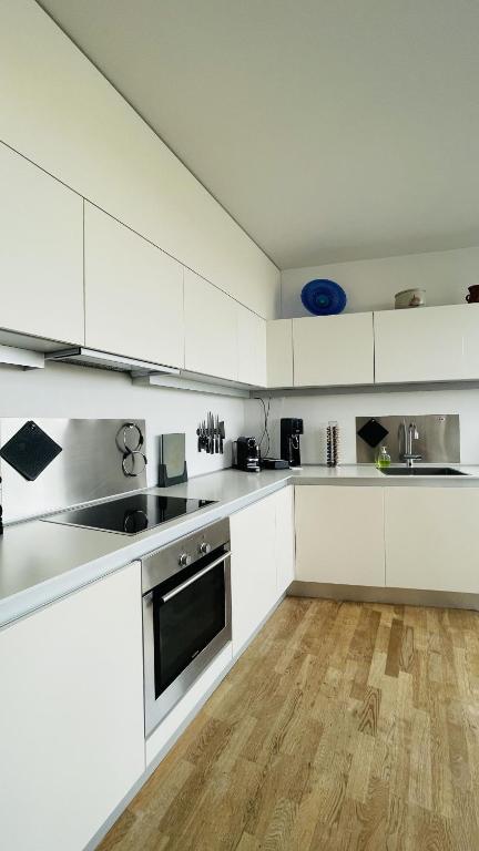 Kuchyň nebo kuchyňský kout v ubytování ApartmentInCopenhagen Apartment 1591