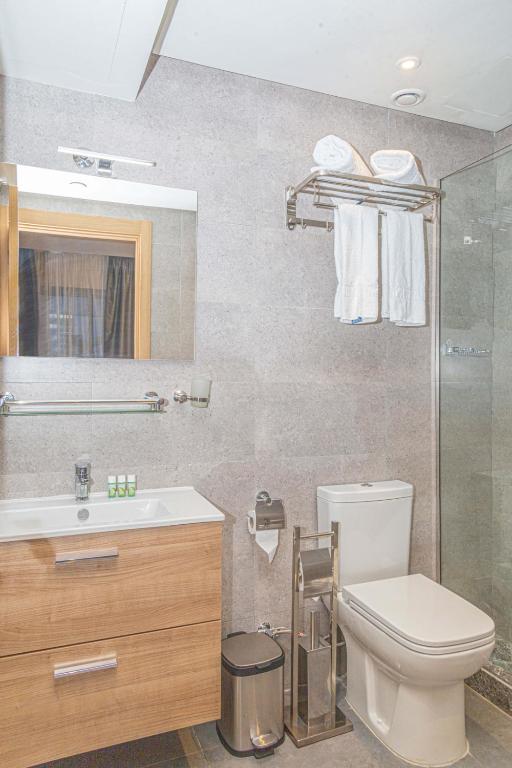 Koupelna v ubytování Rent-inn Boutique Hotel