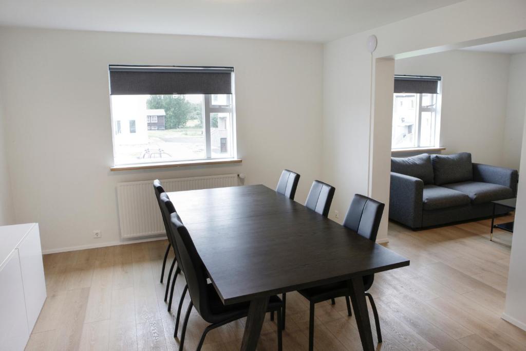 Istumisnurk majutusasutuses Eiðar - Apartments