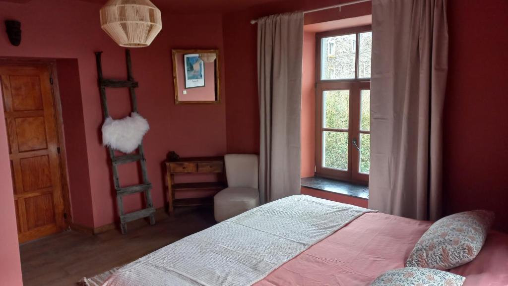 Postel nebo postele na pokoji v ubytování B&B Ferme1883