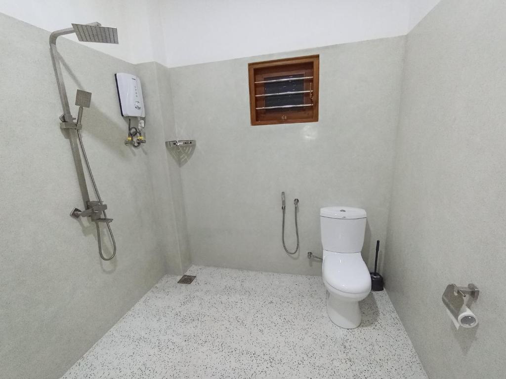 Koupelna v ubytování SPRING VILLA AHANGAMA