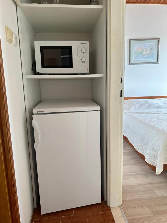 Kuchyňa alebo kuchynka v ubytovaní Guest House Katić