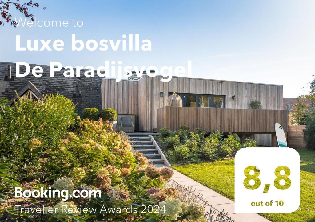 een bord waarop staat: live boska voor een gebouw bij Luxe bosvilla De Paradijsvogel in Rijs