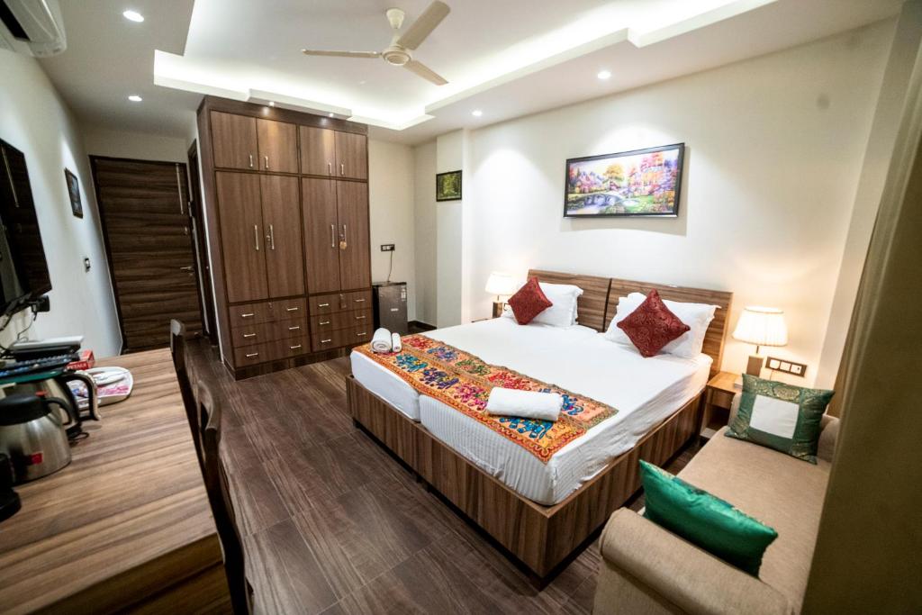 Postel nebo postele na pokoji v ubytování Hotel Gracia golf