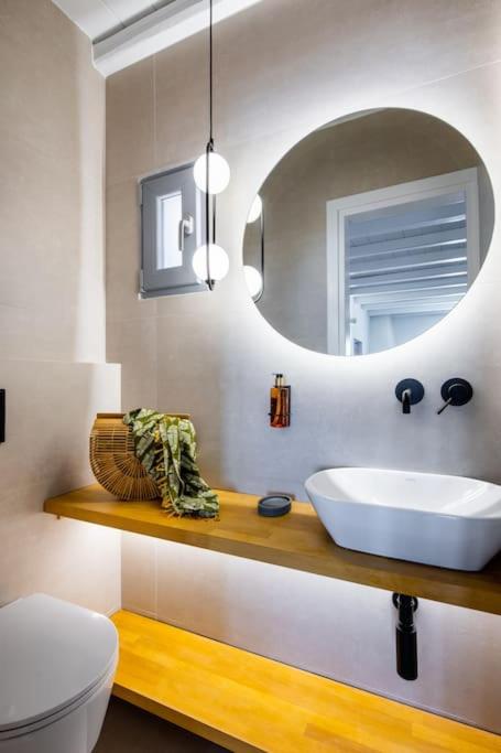 Ένα μπάνιο στο Kea 360 VILLAS - Aristaeus Abode