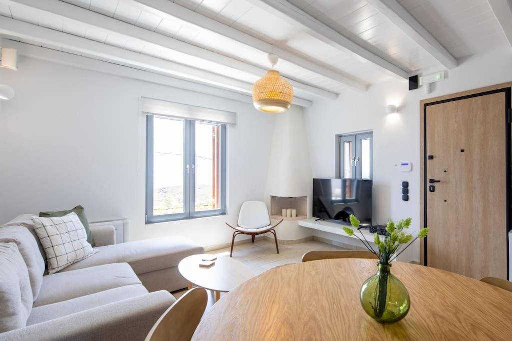 Χώρος καθιστικού στο Kea 360 VILLAS - Aristaeus Abode