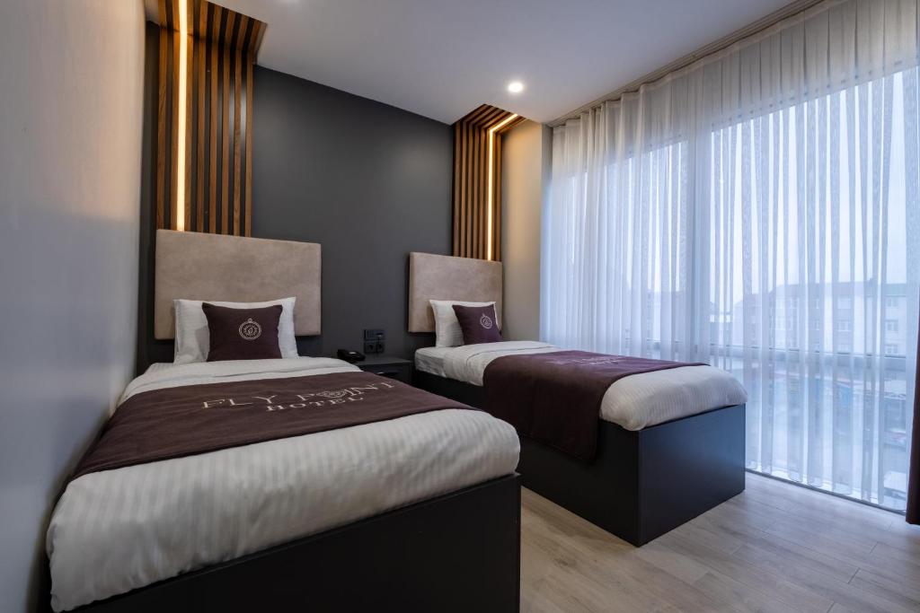 FLY POINT AIRPORT HOTEL - 18