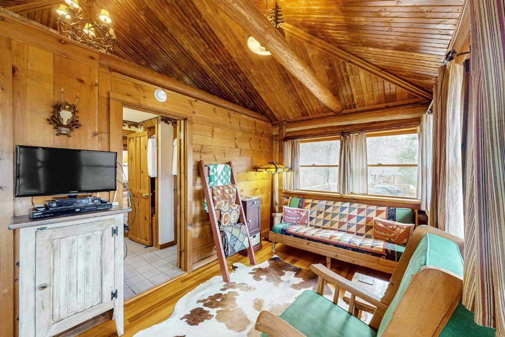 Lake Lucerne - Treehouse Cabin #01 - Maison D'une Chambre
