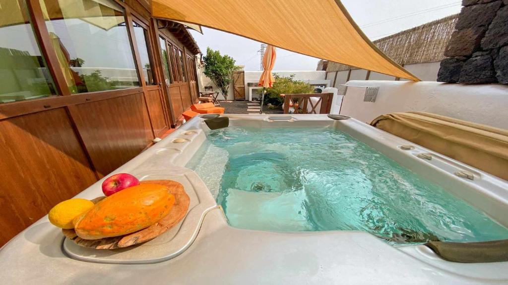 Casita Mis Chinijos con Jacuzzi o Minipiscina - imagen 3
