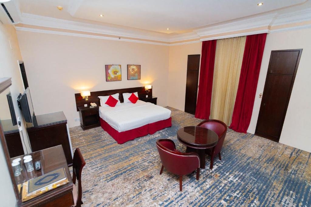 OYO 167 DAR AL RAIES HOTEL