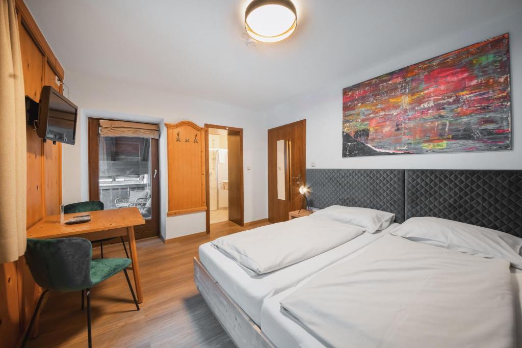 Postel nebo postele na pokoji v ubytování Gästehaus Johanna Self-Check-In