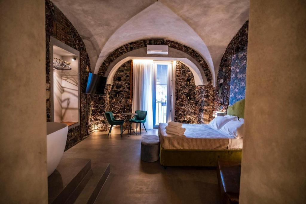 CHARME Catania Central Suites - Resim 17