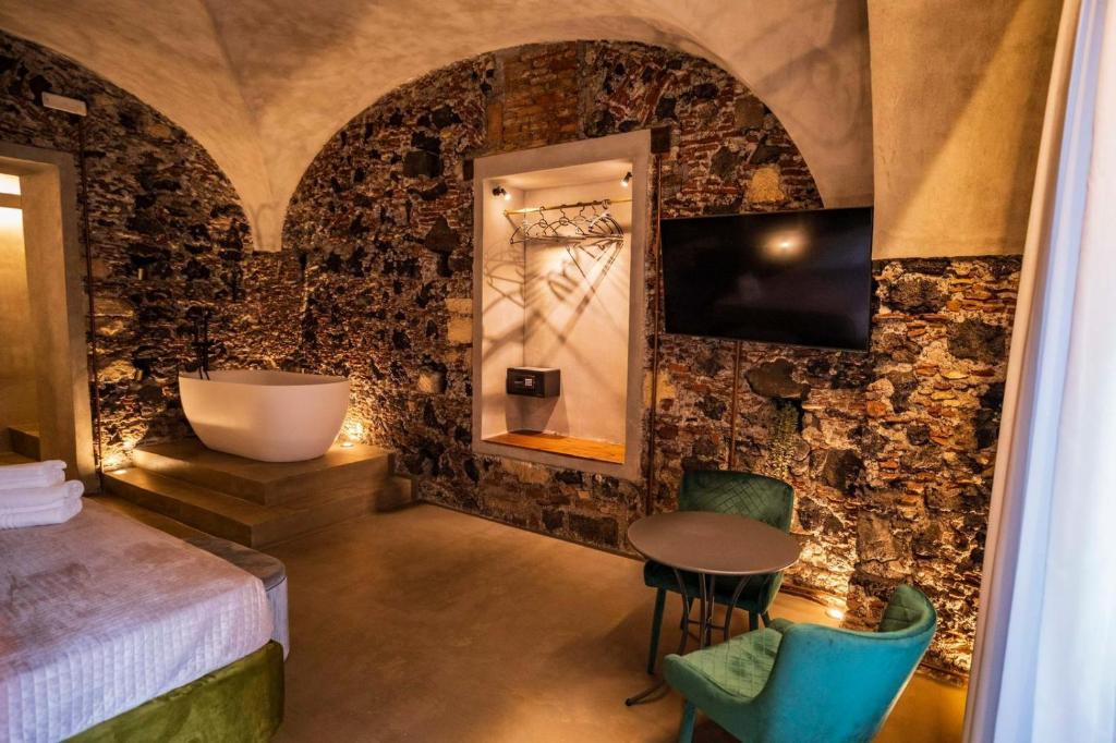 CHARME Catania Central Suites - Resim 20