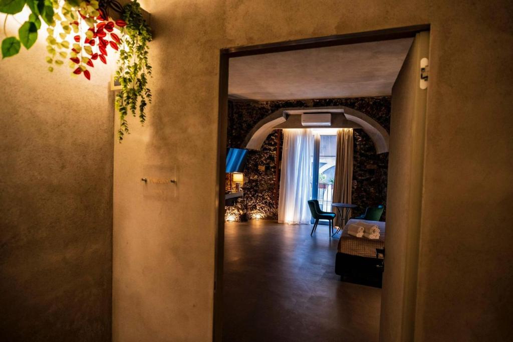 CHARME Catania Central Suites - Resim 33