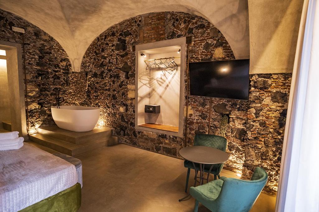 CHARME Catania Central Suites - Resim 35