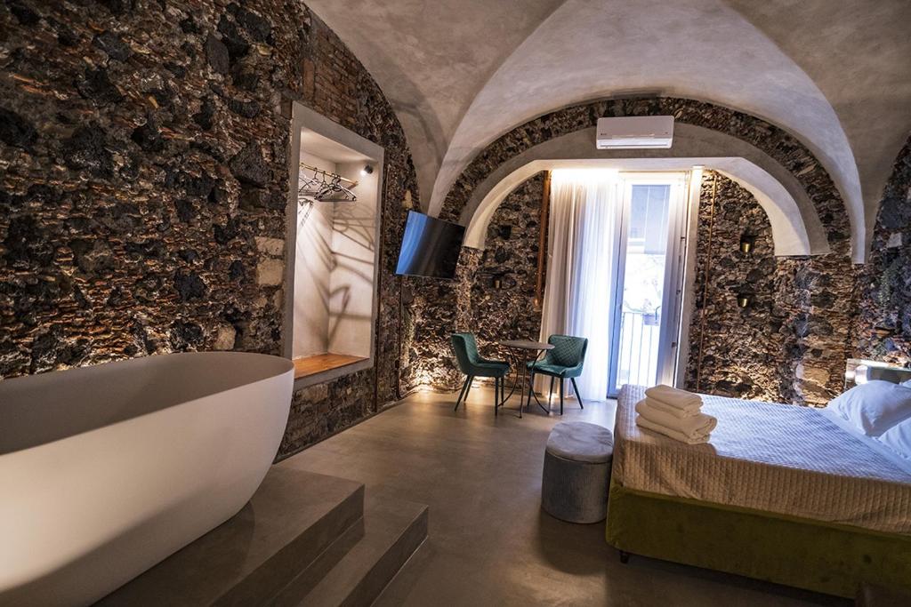 CHARME Catania Central Suites - Resim 39