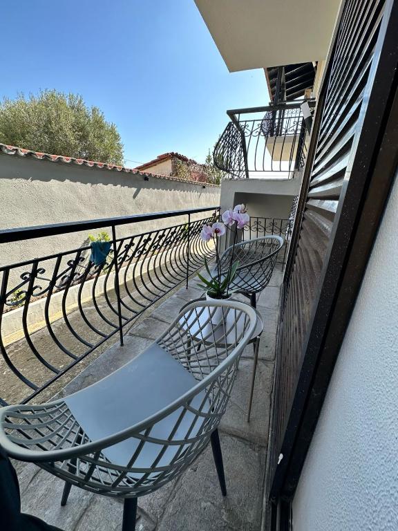Μπαλκόνι ή βεράντα στο Room Nine 9 Beachfront Apartments