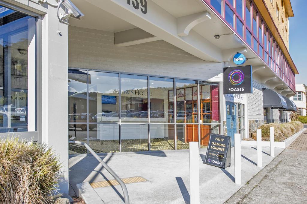 a store front with a sign in front of it at Burnie Central Townhouse Hotel in Burnie