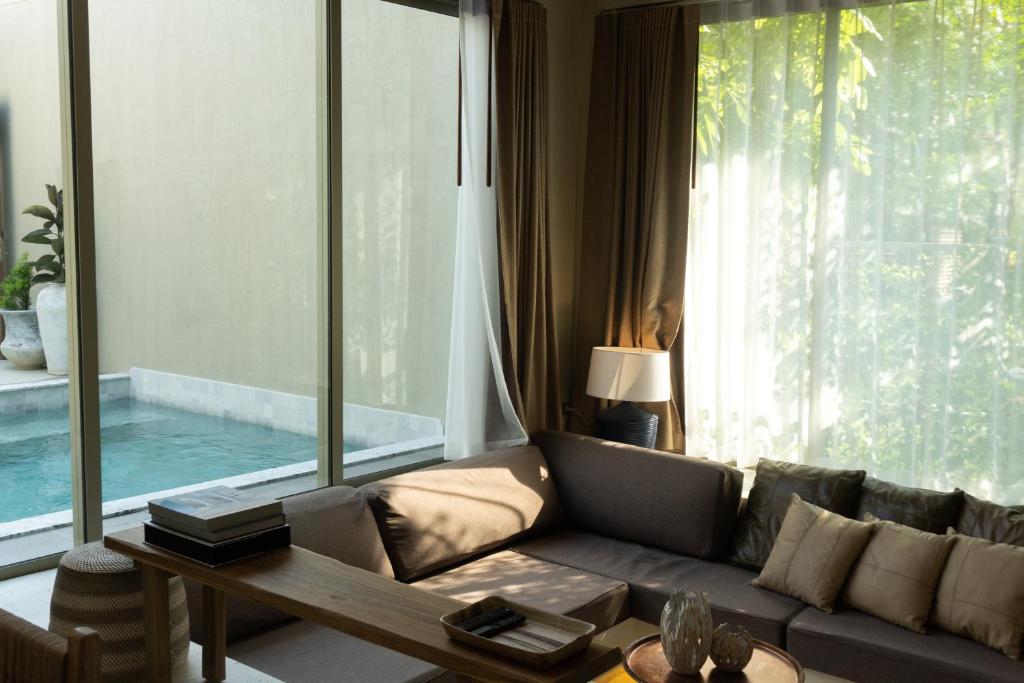 Bazén v ubytování Seamira House Huahin nebo v jeho okolí