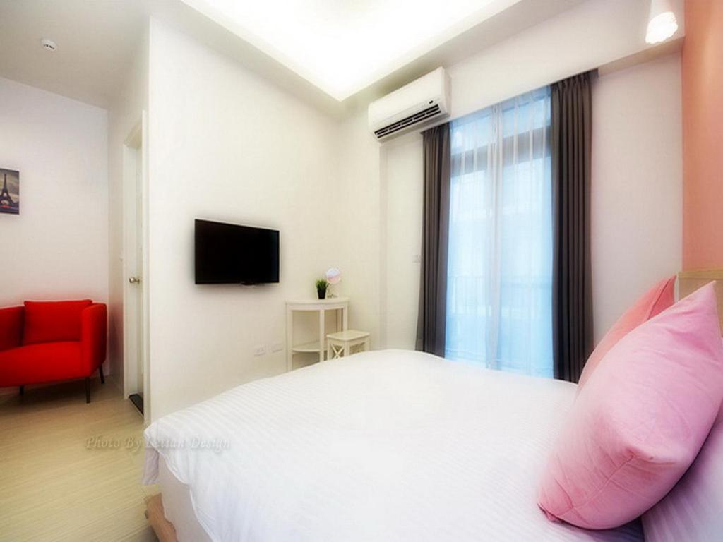 TV a/nebo společenská místnost v ubytování 極簡旅行民宿 Simple Travel B&B
