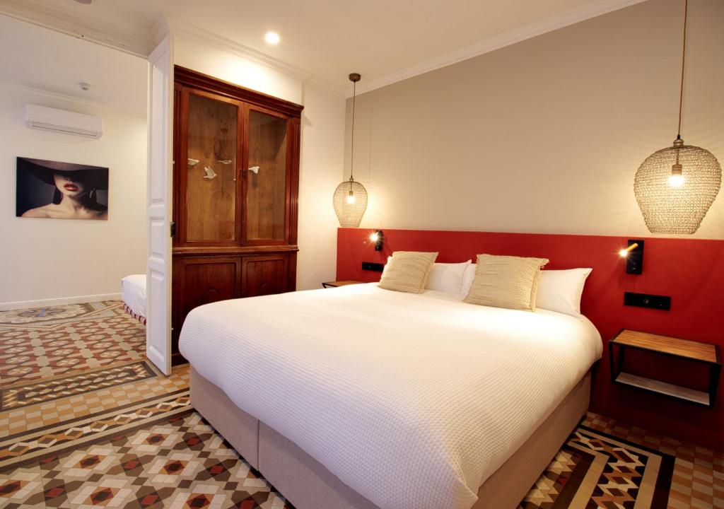 VALOLA Boutique Rooms - 16