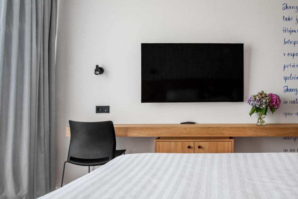 ibis Styles Relax Roznov pod Radhostem - Habitación Doble De Lujo Con Balcón