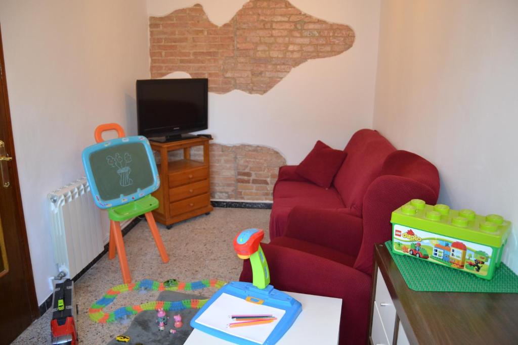TV a/nebo společenská místnost v ubytování Casa Cal Tòfol