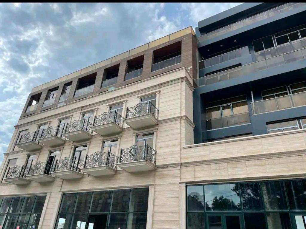 Bangunan di mana terletaknya apartmen
