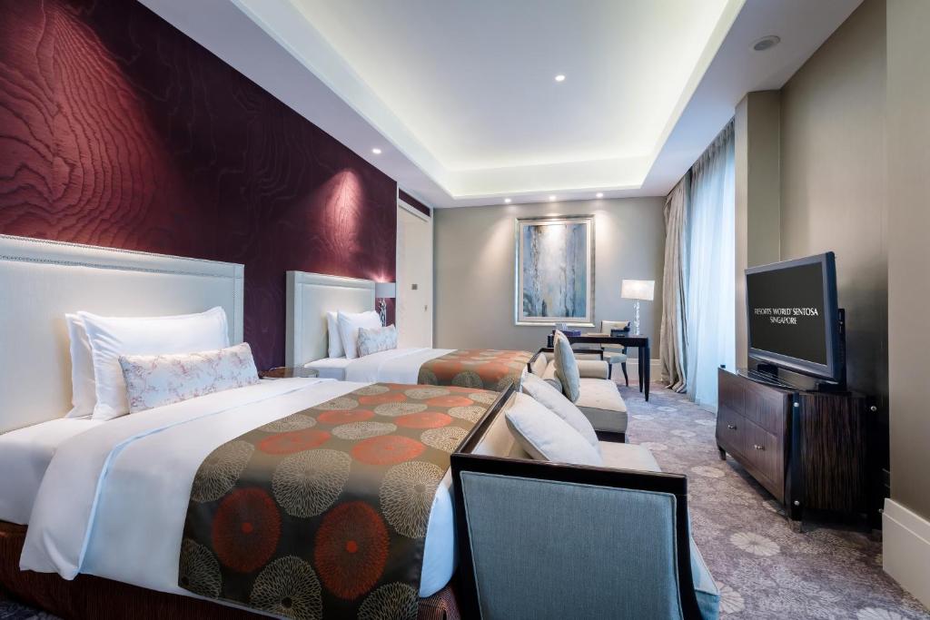 Resorts World Sentosa - Hotel Michael photo